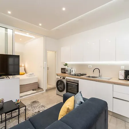 Sea Apartment